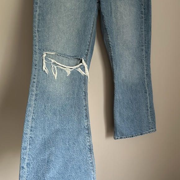 AE 90’s flare jeans - Picture 3 of 11